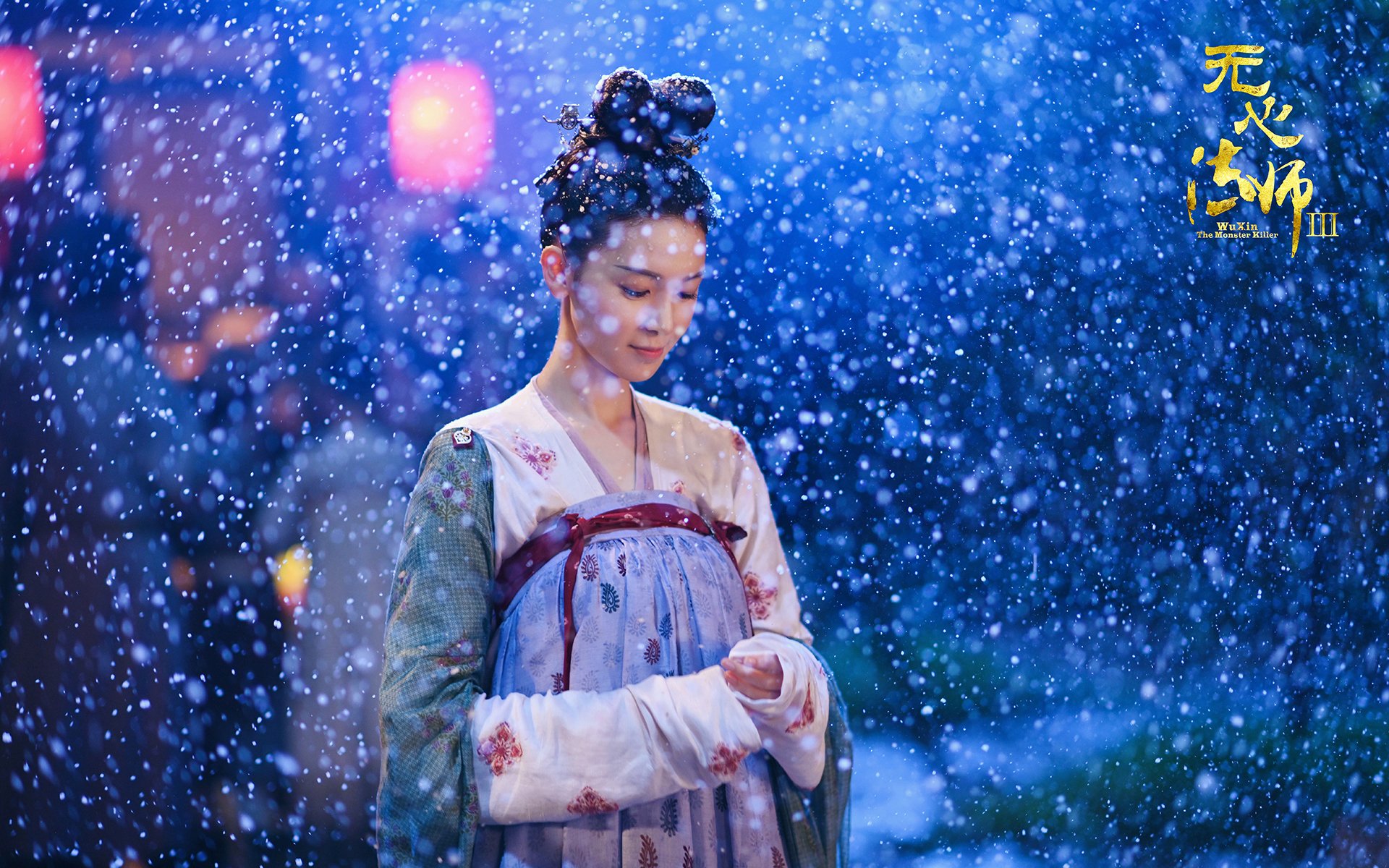 自由式滑雪选手动作难度不断升级,自由式滑雪雪上技巧被列为比赛项目